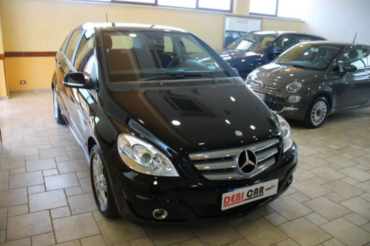 Mercedes-Benz Classe B 180 CDI (2)