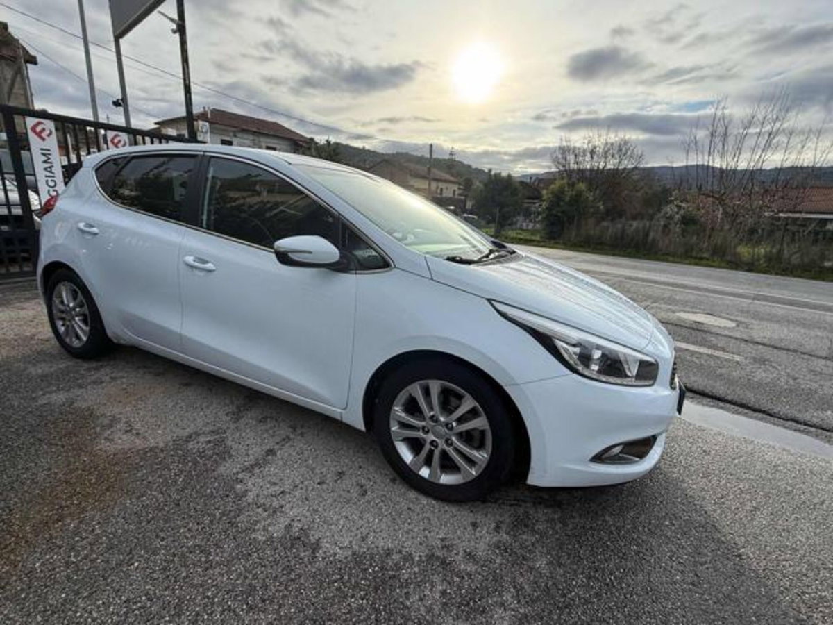 Kia cee'd 1.4 GPL 5 porte Class