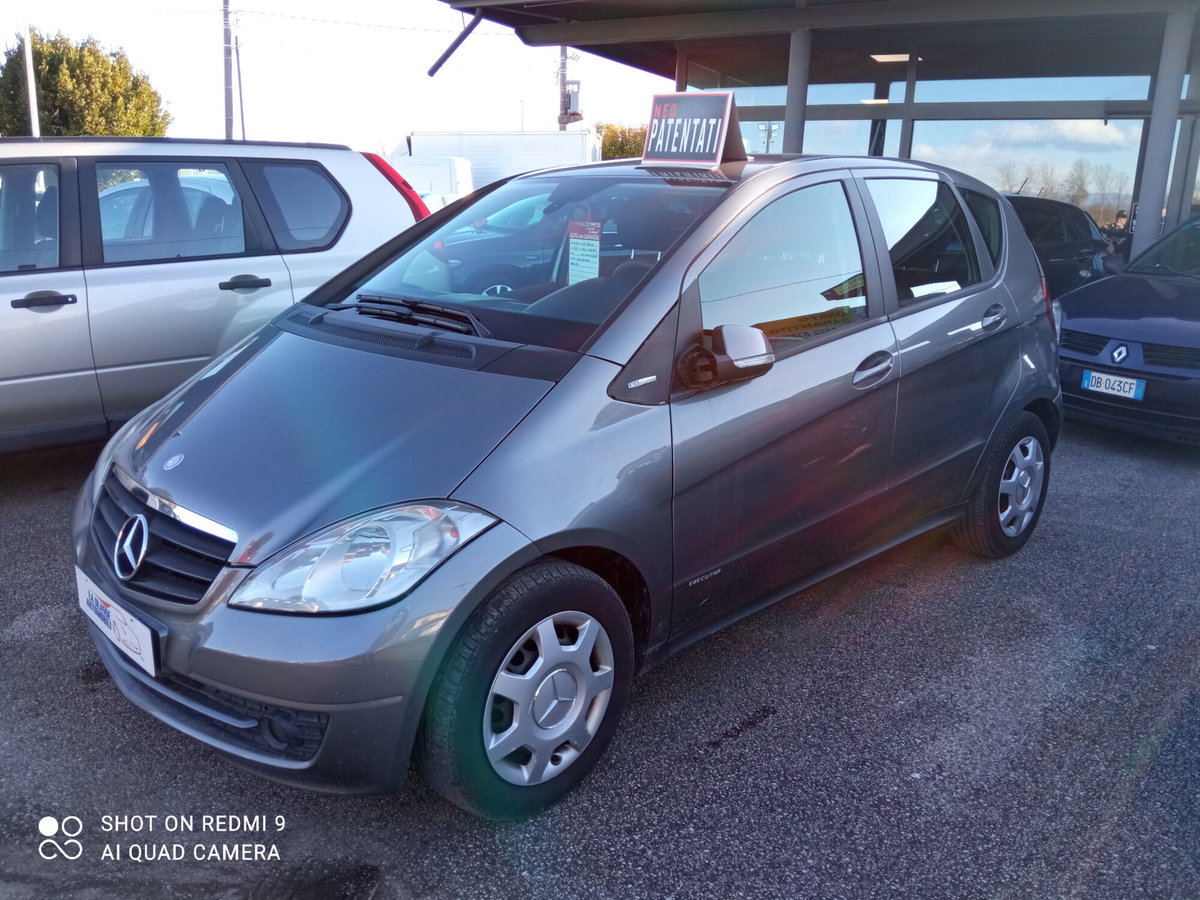Mercedes-Benz Classe A 160 BlueEFFICIENCY Coupé Special Edition
