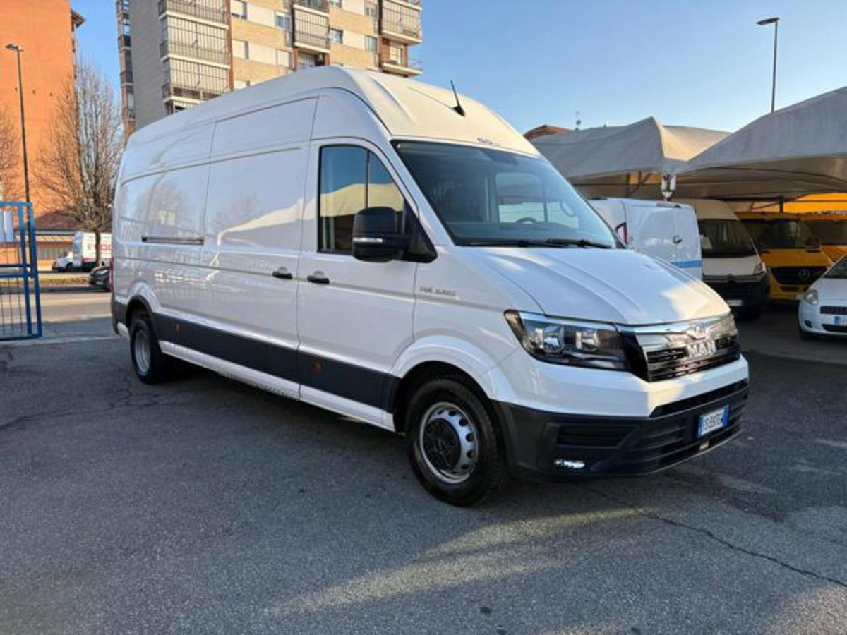 Volkswagen Veicoli Commerciali Crafter Furgone 35 2.0 BiTDI 177CV aut. 4Motion PL-TA Furgone
