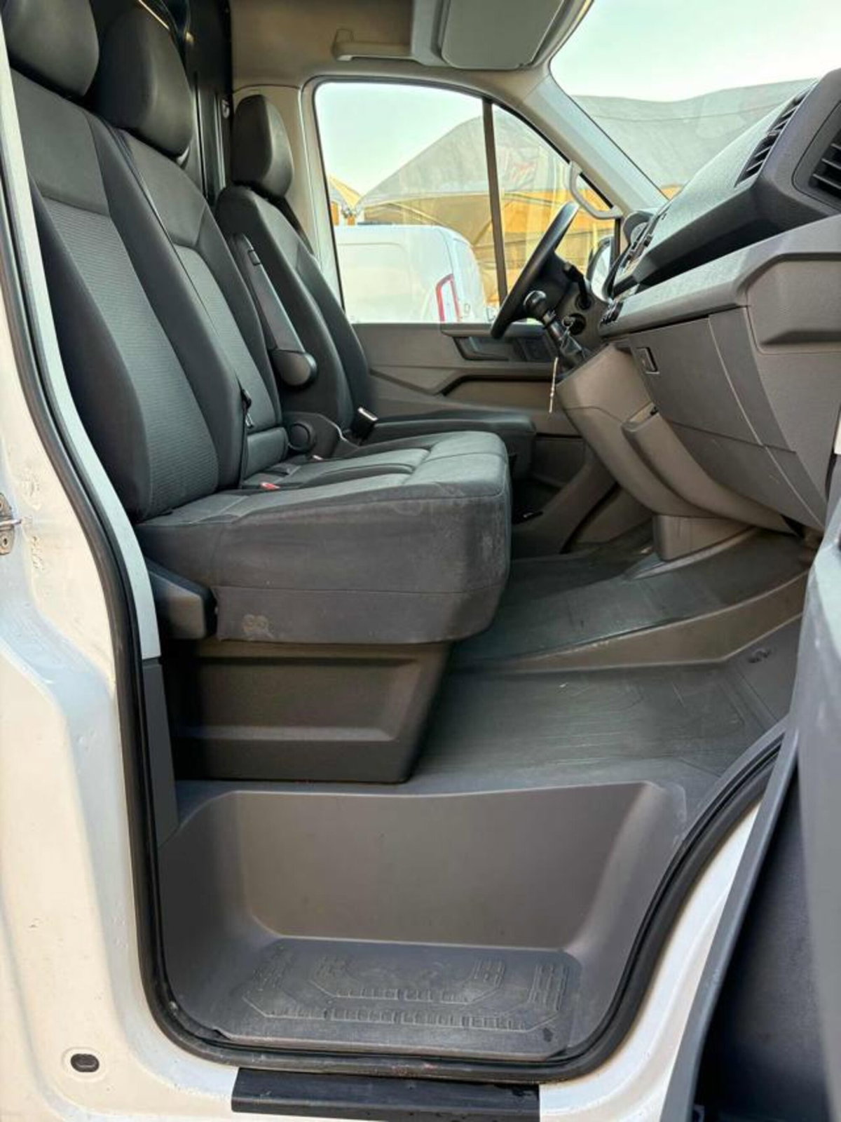 Volkswagen Veicoli Commerciali Crafter Furgone 35 2.0 BiTDI 177CV aut. 4Motion PL-TA Furgone (11)