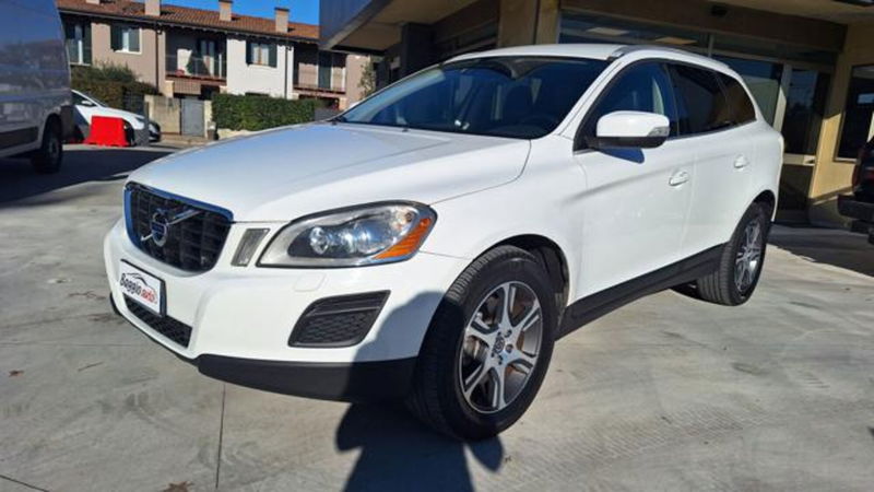 Volvo XC60 D5 AWD Geartronic Summum