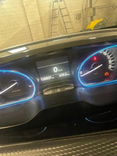 Peugeot 2008 82 S&S Allure (4)