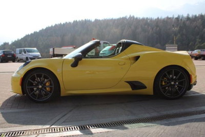 Alfa Romeo 4C Spider 4C 1750 TBi Spider Italia (10)