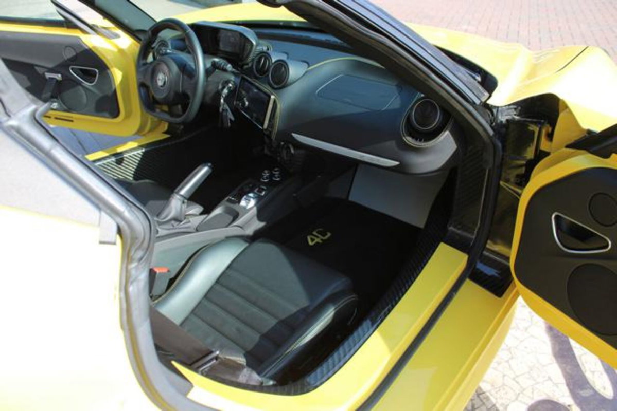 Alfa Romeo 4C Spider 4C 1750 TBi Spider Italia (15)