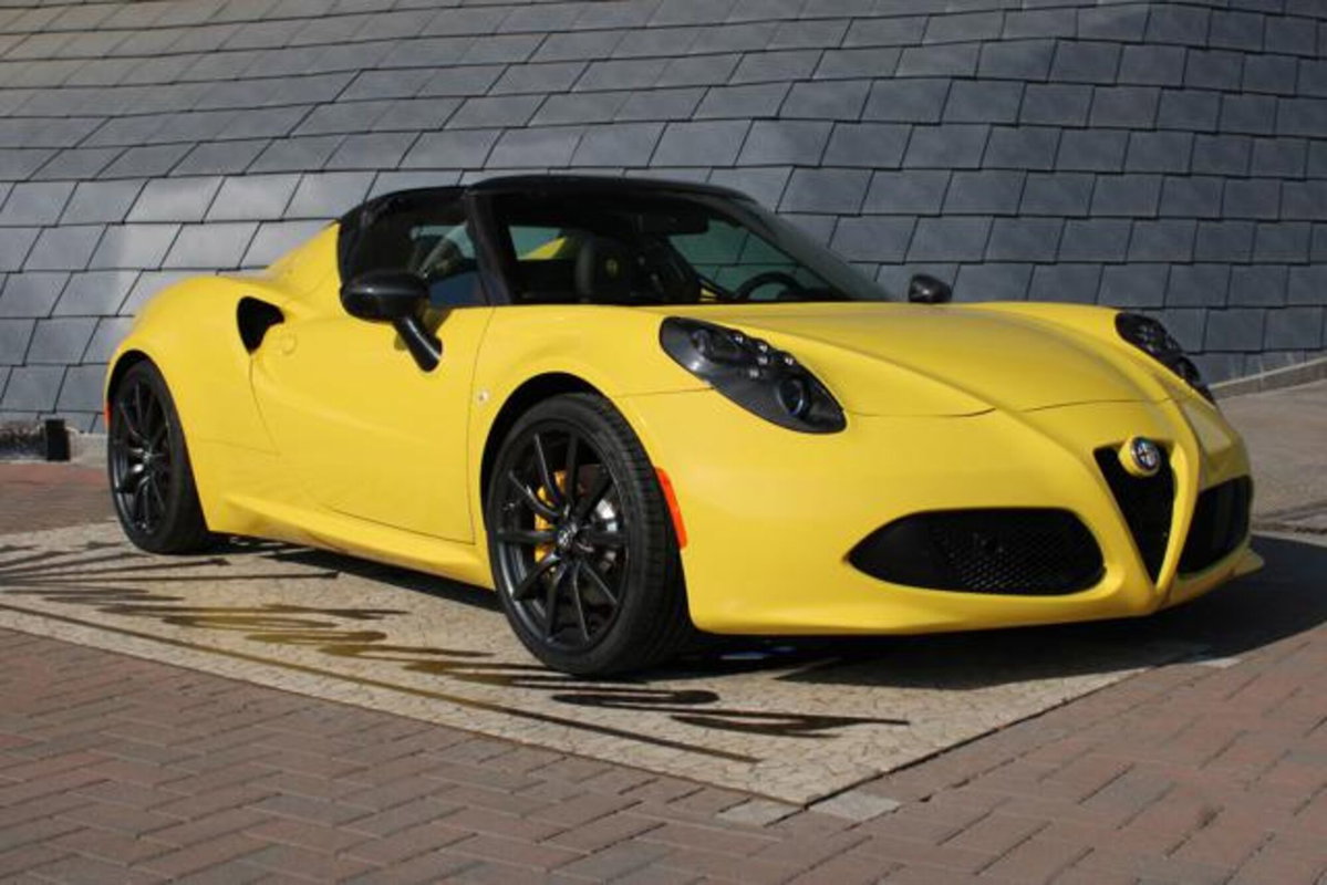 Alfa Romeo 4C Spider 4C 1750 TBi Spider Italia (2)