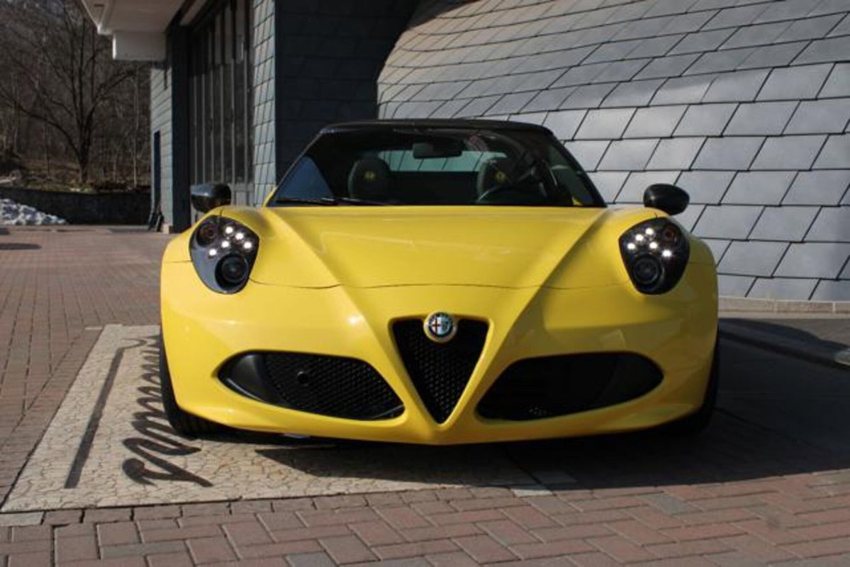 Alfa Romeo 4C Spider 4C 1750 TBi Spider Italia (3)