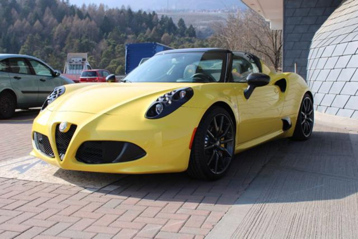 Alfa Romeo 4C Spider 4C 1750 TBi Spider Italia (5)