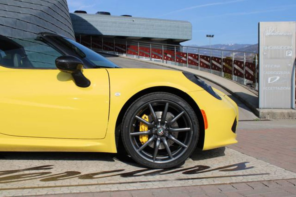 Alfa Romeo 4C Spider 4C 1750 TBi Spider Italia (8)