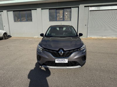 Renault Captur Blue dCi 115 CV EDC Business usata