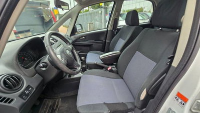 Fiat Sedici 1.6 16V 4x4 Experience (15)