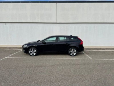 Volvo V60 D2 R-design Momentum (4)