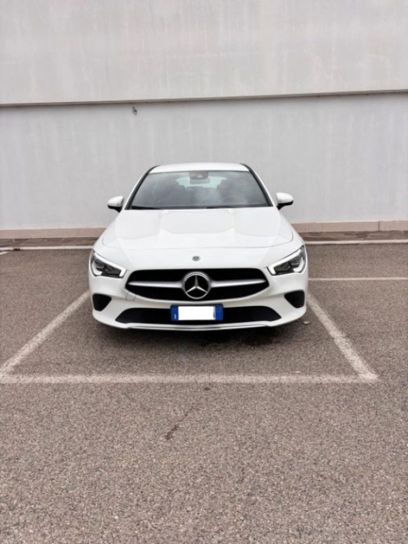 Mercedes-Benz CLA Shooting Brake 200 Automatic Shooting Brake Executive