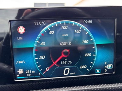 Mercedes-Benz CLA Shooting Brake 200 Automatic Shooting Brake Executive (12)