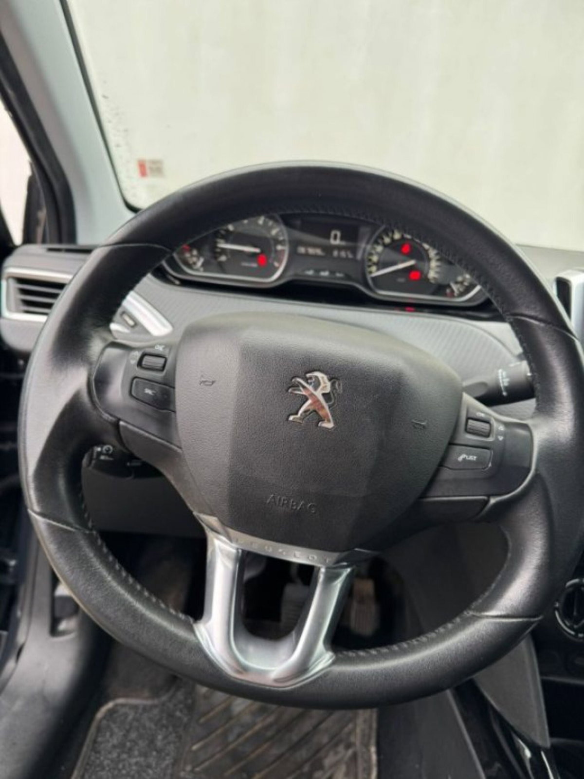 Peugeot 2008 82 Active (10)