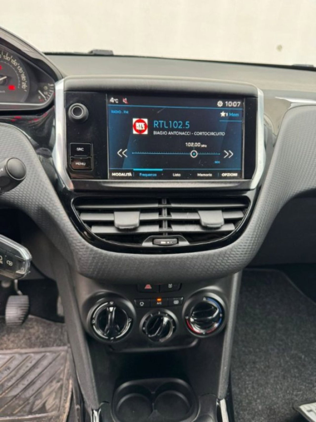 Peugeot 2008 82 Active (11)