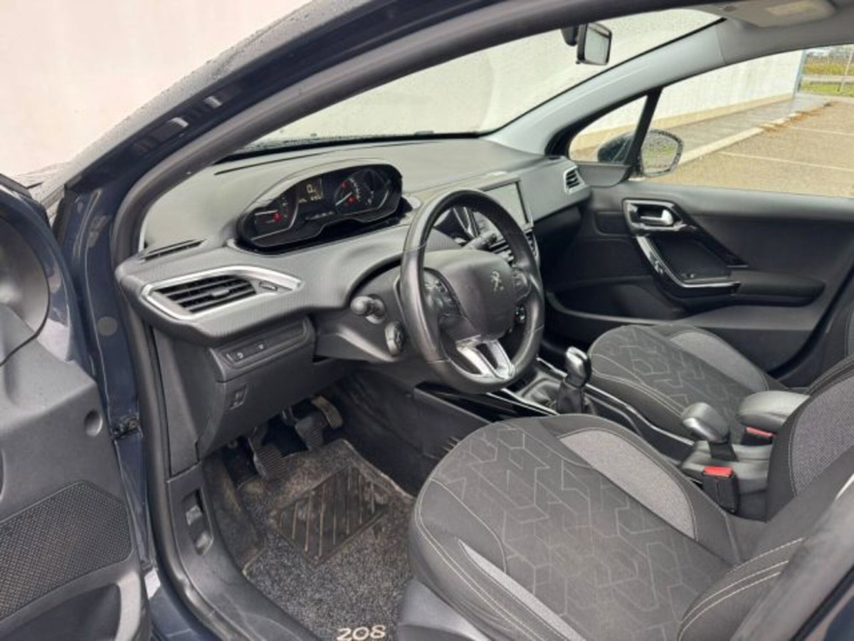 Peugeot 2008 82 Active (8)