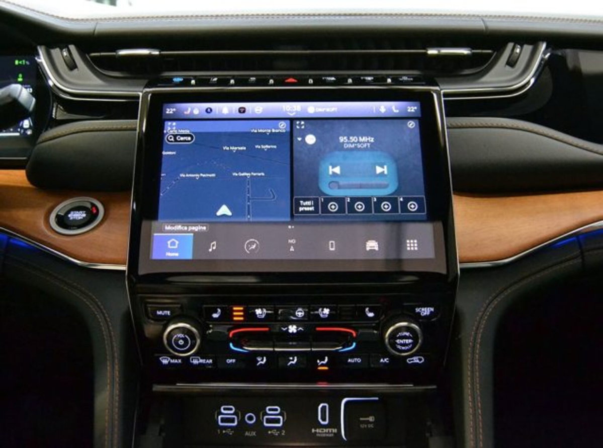 Jeep Grand Cherokee 2.0 PHEV ATX 4xe Summit Reserve (14)