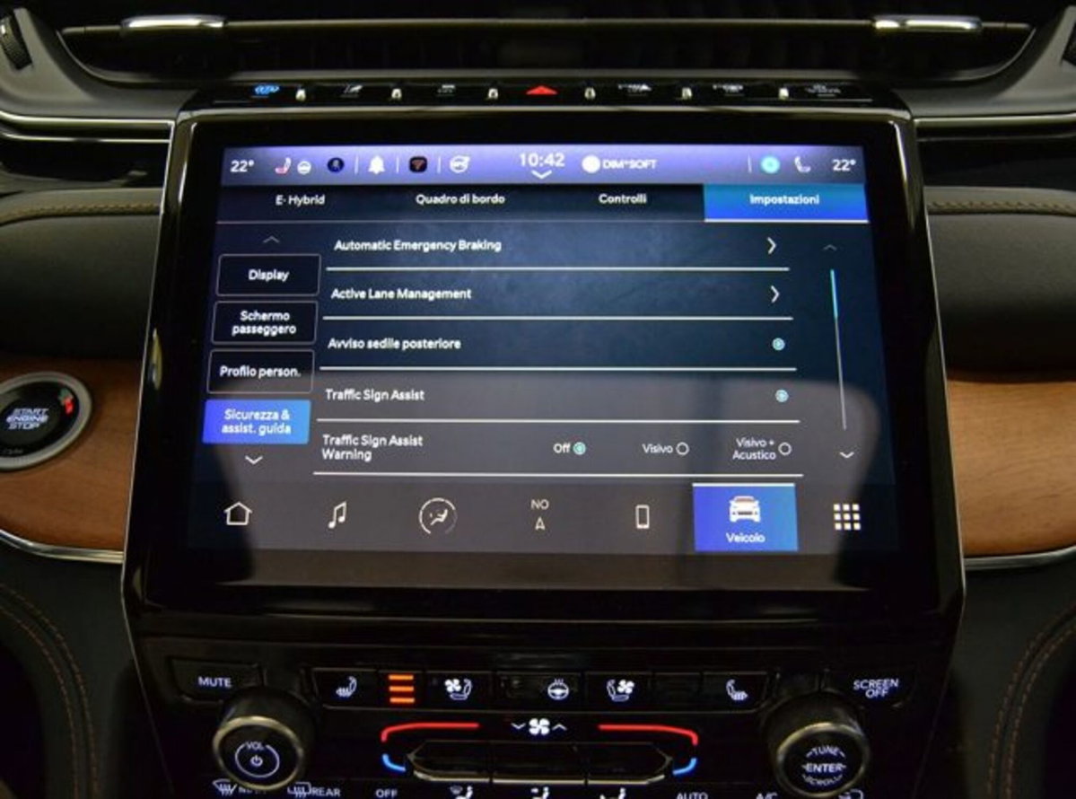 Jeep Grand Cherokee 2.0 PHEV ATX 4xe Summit Reserve (19)