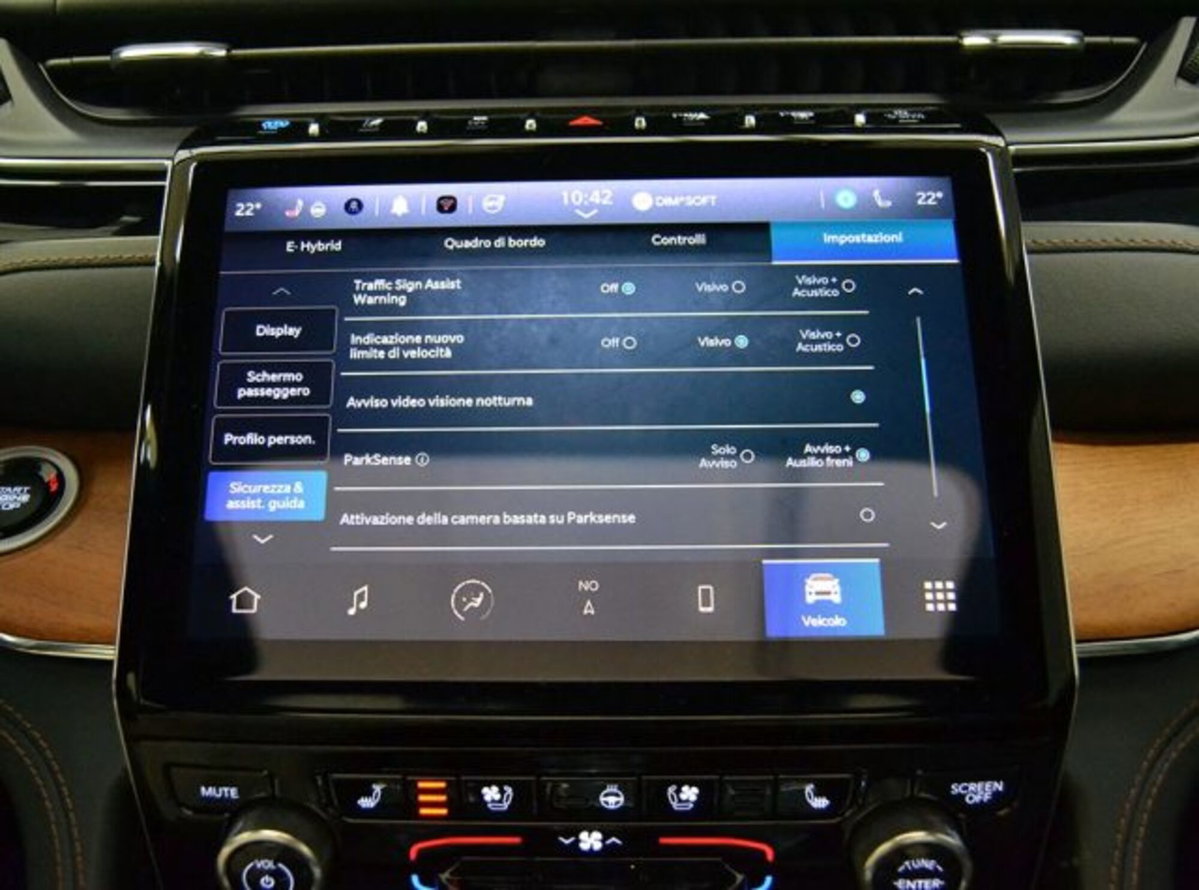 Jeep Grand Cherokee 2.0 PHEV ATX 4xe Summit Reserve (20)