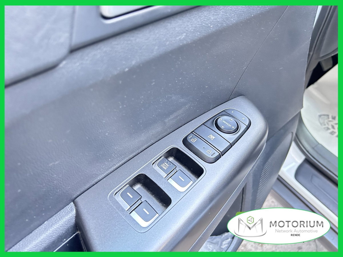 Kia Sportage 1.7 CRDI 2WD Active (15)