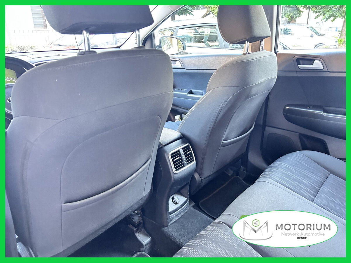 Kia Sportage 1.7 CRDI 2WD Active (17)