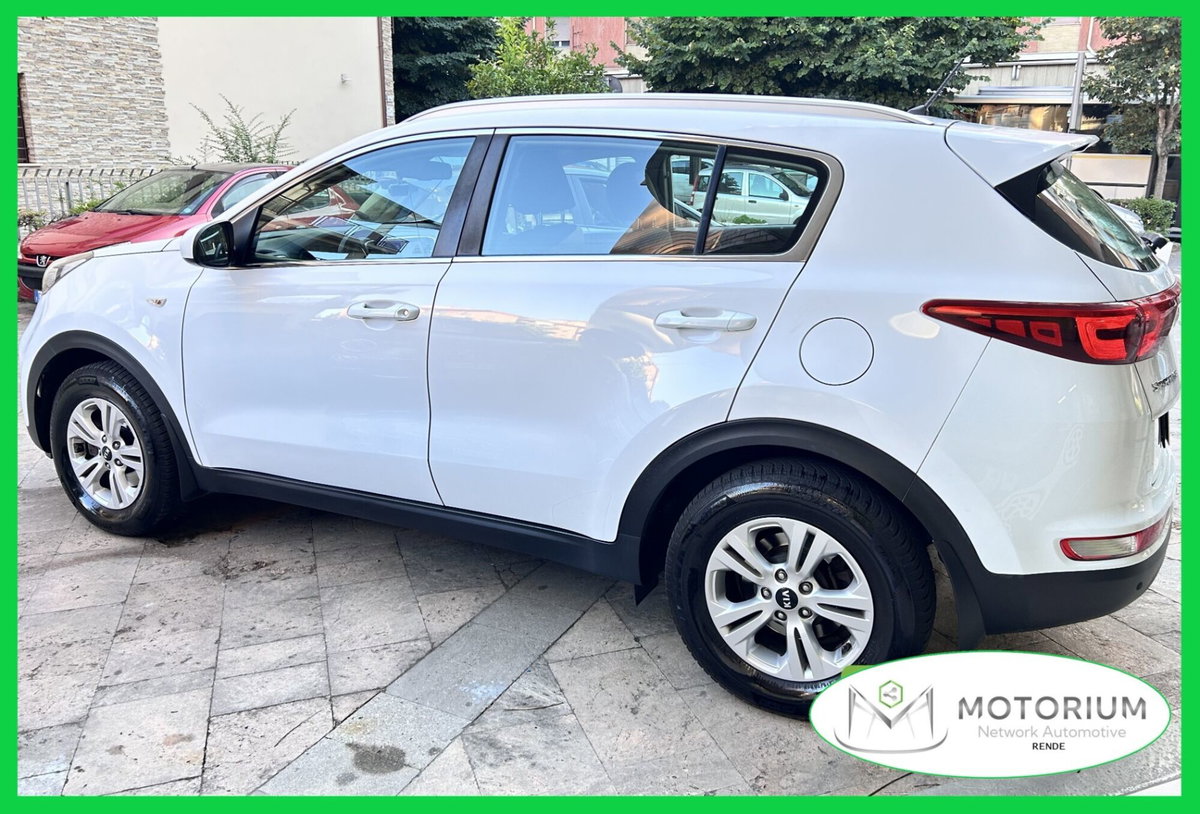 Kia Sportage 1.7 CRDI 2WD Active (2)