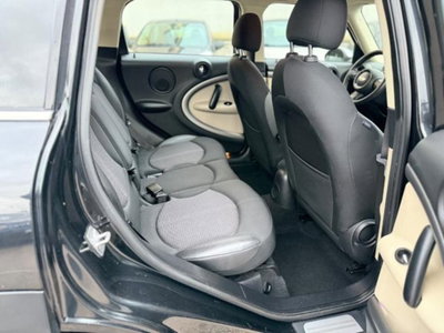 MINI Mini Countryman 1.6 Cooper D Countryman ALL4 (13)