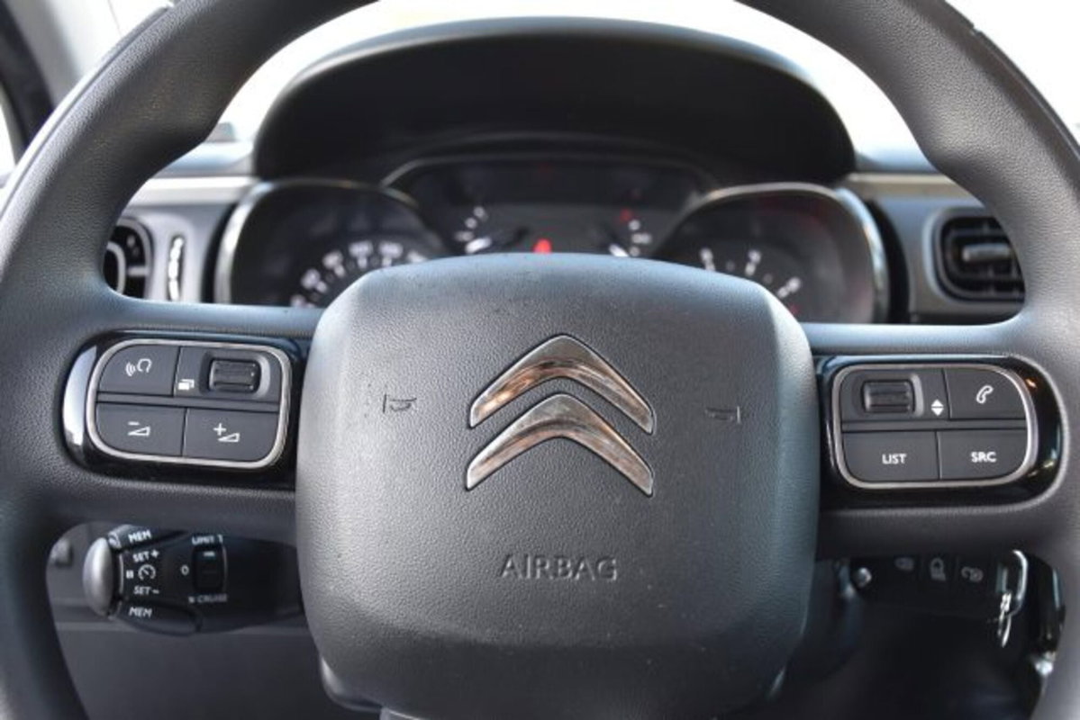 Citroen C3 BlueHDi 100 S&S Feel Pack (11)