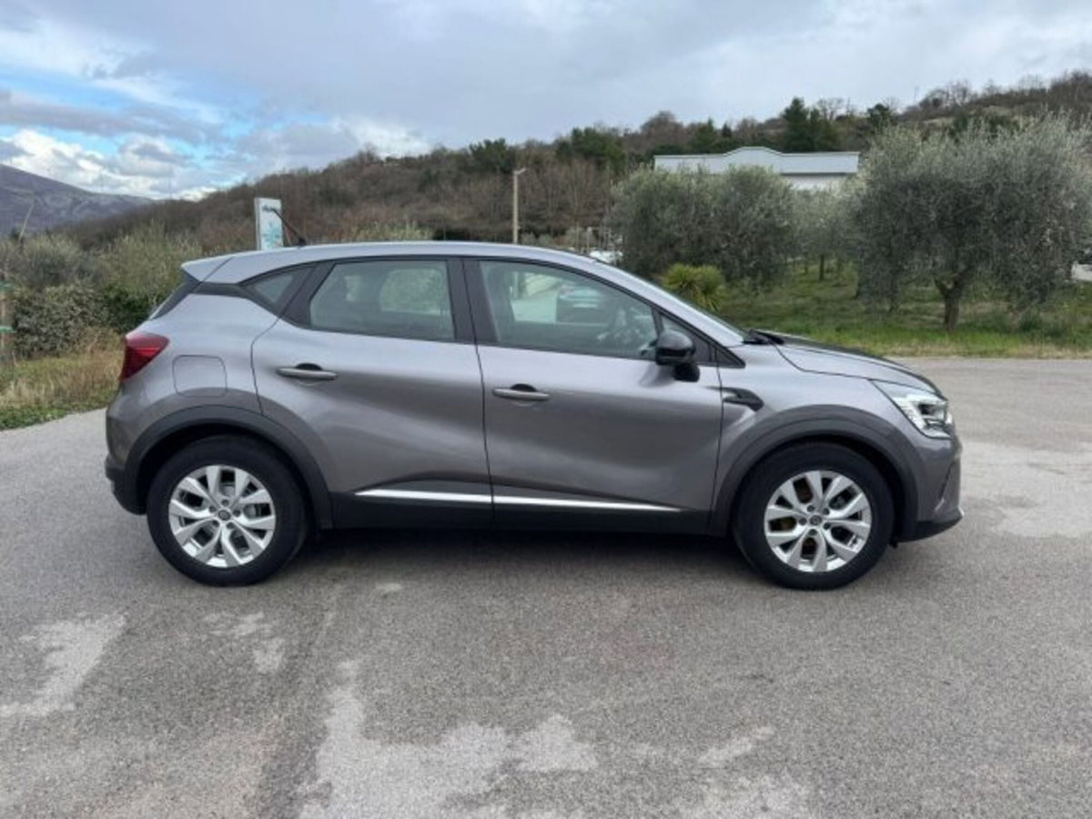 Renault Captur Blue dCi 95 CV Intens (4)