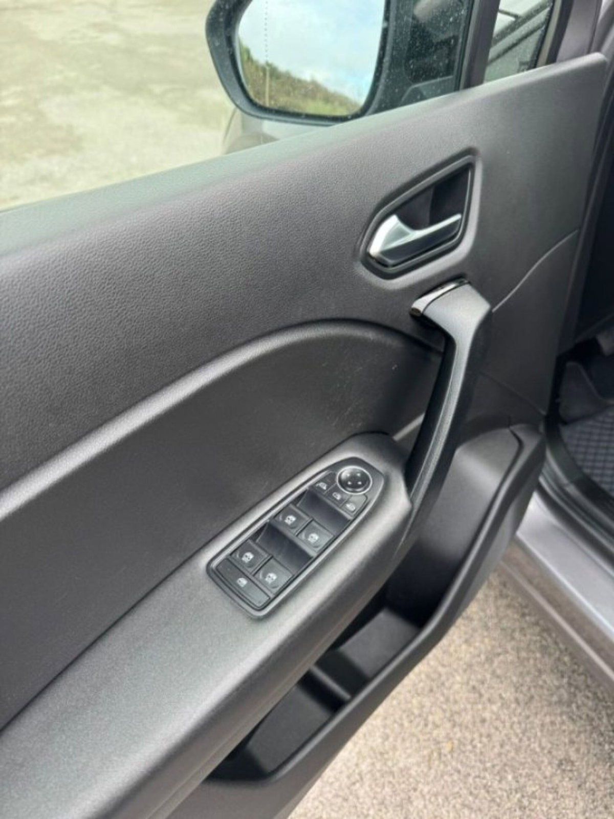 Renault Captur Blue dCi 95 CV Intens (16)