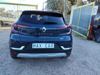 Renault Captur 1.8 full hybrid Techno 160cv auto (13)