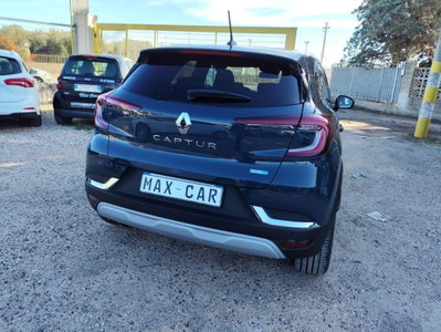 Renault Captur 1.8 full hybrid Techno 160cv auto (14)