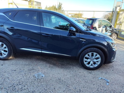 Renault Captur 1.8 full hybrid Techno 160cv auto (18)