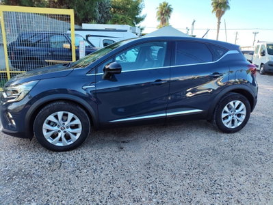 Renault Captur 1.8 full hybrid Techno 160cv auto (8)