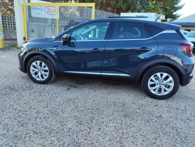 Renault Captur 1.8 full hybrid Techno 160cv auto (9)