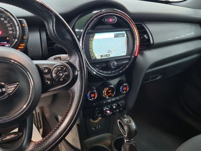 MINI Mini Cabrio 1.5 Cooper D Boost Cabrio (14)