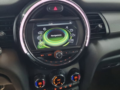 MINI Mini Cabrio 1.5 Cooper D Boost Cabrio (19)
