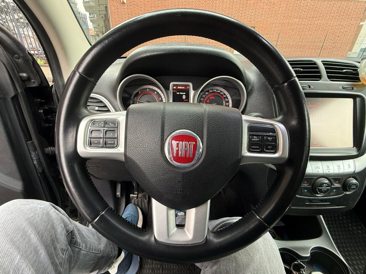 Fiat Freemont 2.0 Multijet 170 CV Lounge (10)