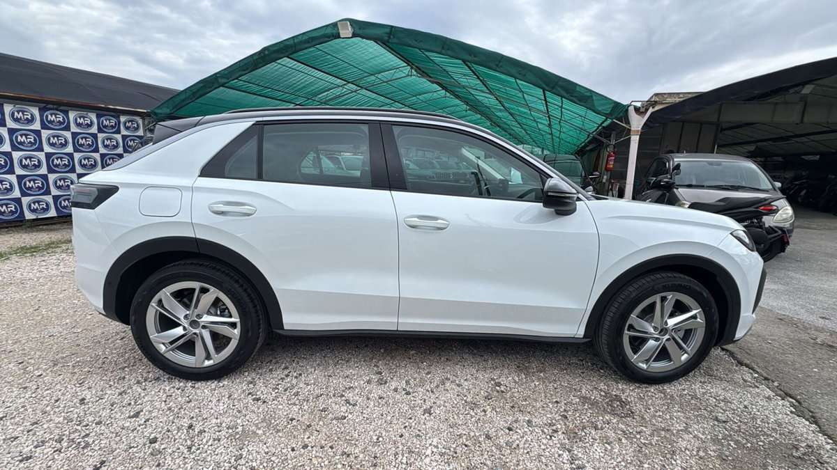 Volkswagen T-Roc 1.5 etsi Life 115cv dsg (11)