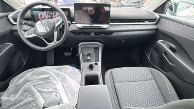 Volkswagen T-Roc 1.5 etsi Life 115cv dsg (12)