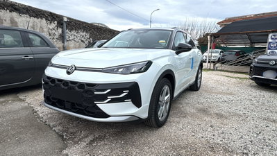 Volkswagen T-Roc 1.5 etsi Life 115cv dsg (3)