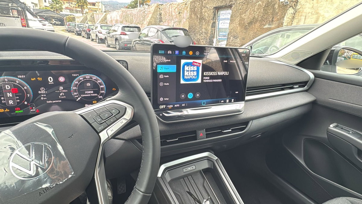 Volkswagen T-Roc 1.5 etsi Life 115cv dsg (7)