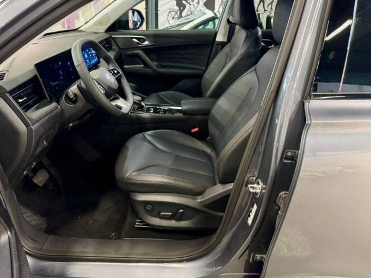 Mg HS HS 1.5T-GDI Luxury (8)