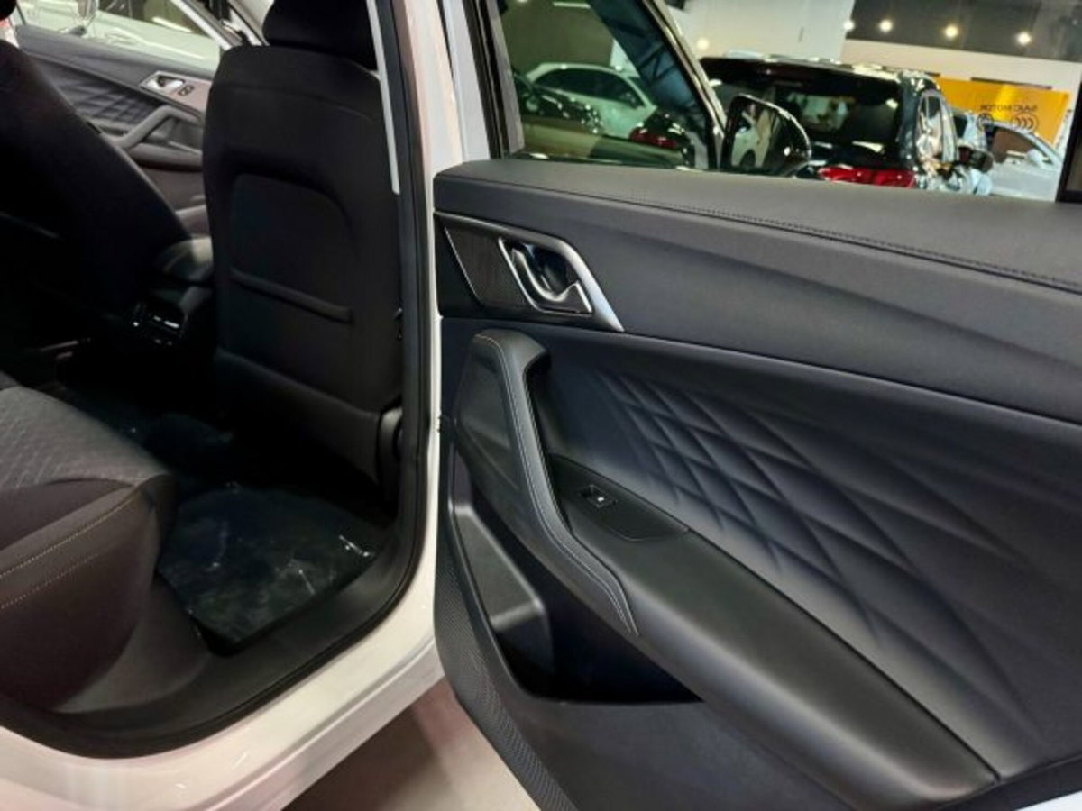Mg HS HS 1.5T-GDI Comfort (17)