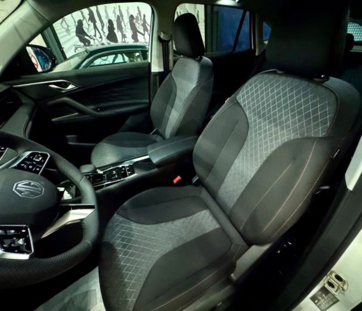 Mg HS HS 1.5T-GDI Comfort (20)