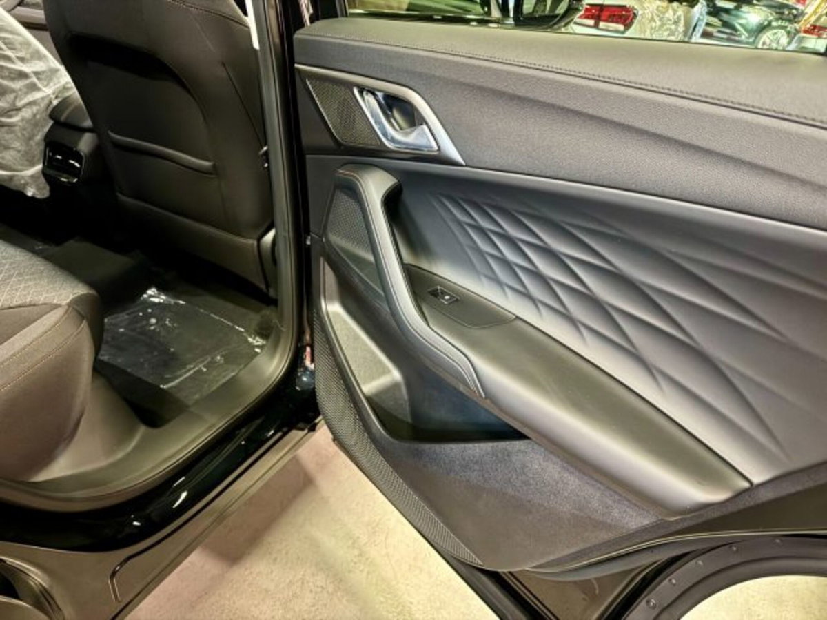 Mg HS HS 1.5T-GDI Comfort (18)