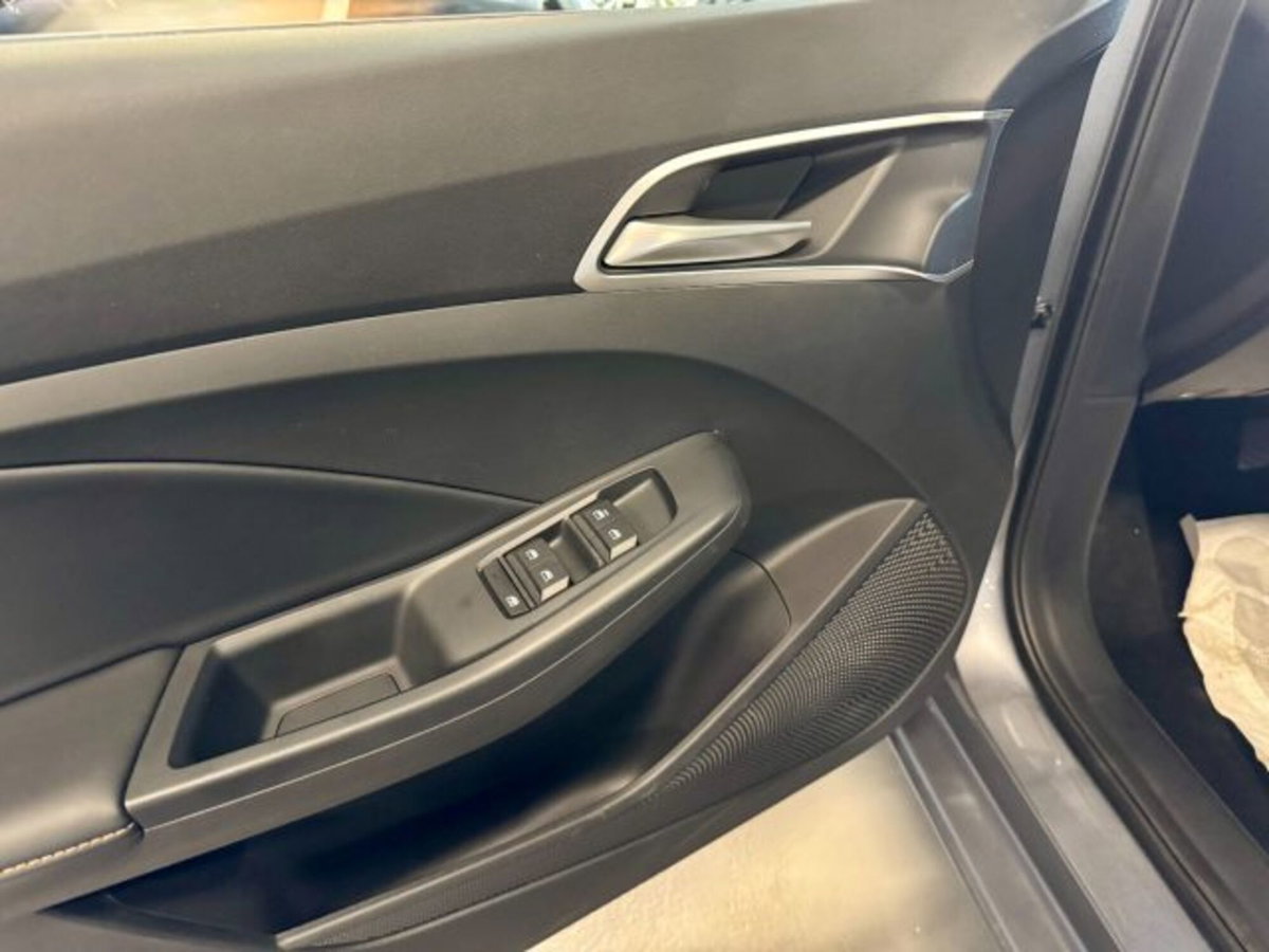 Mg MG3 1.5 hybrid+ Luxury auto (11)
