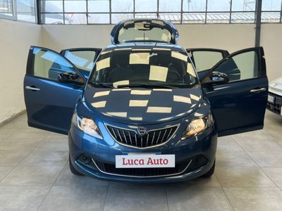 Lancia Ypsilon 1.0 FireFly 5 porte S&S Hybrid Ecochic A. Ferretti usata
