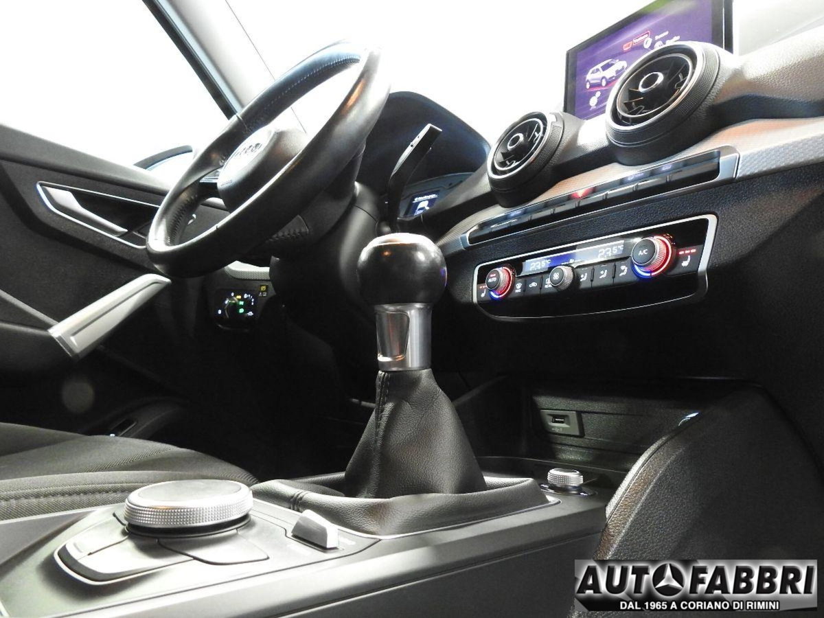 Audi Q2 Q2 1.0 TFSI Business (12)